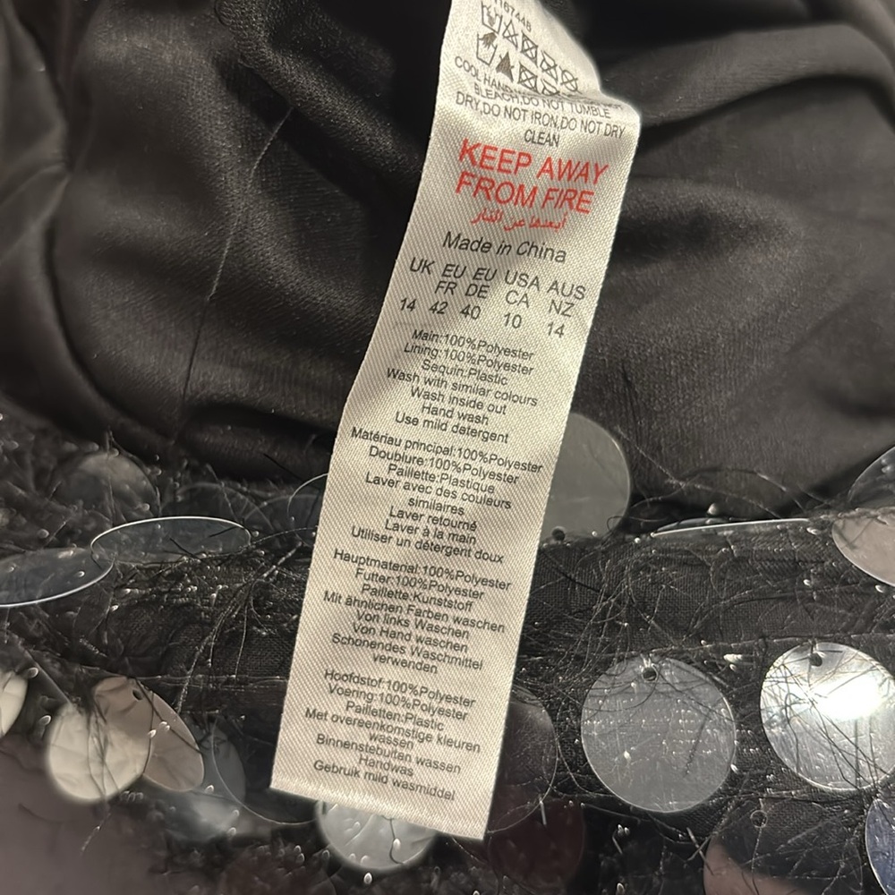 PrettyLittleThing Black Disc Sequin Bandeau Playsuit Size 10 - Picture 7 of 7